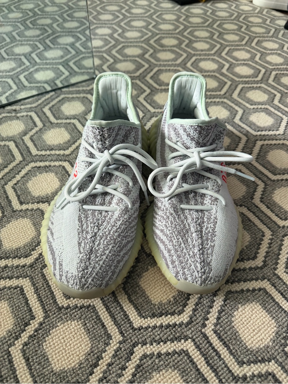 adidas Yeezy Boost 350 V2
Blue Tint No Box
